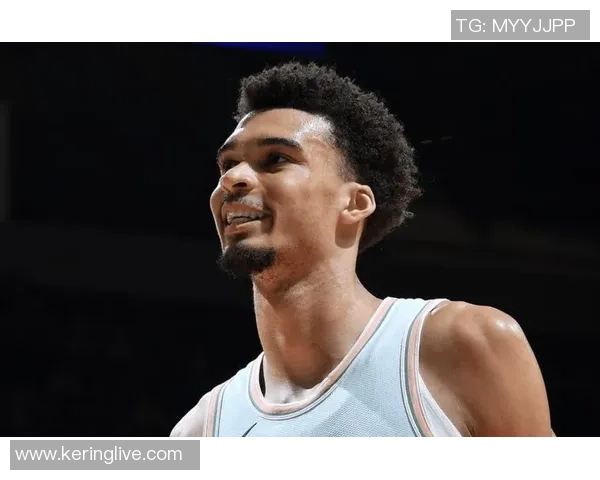 文班亚马新秀赛季表现惊艳场均20分10篮板3盖帽遥遥领先同龄人